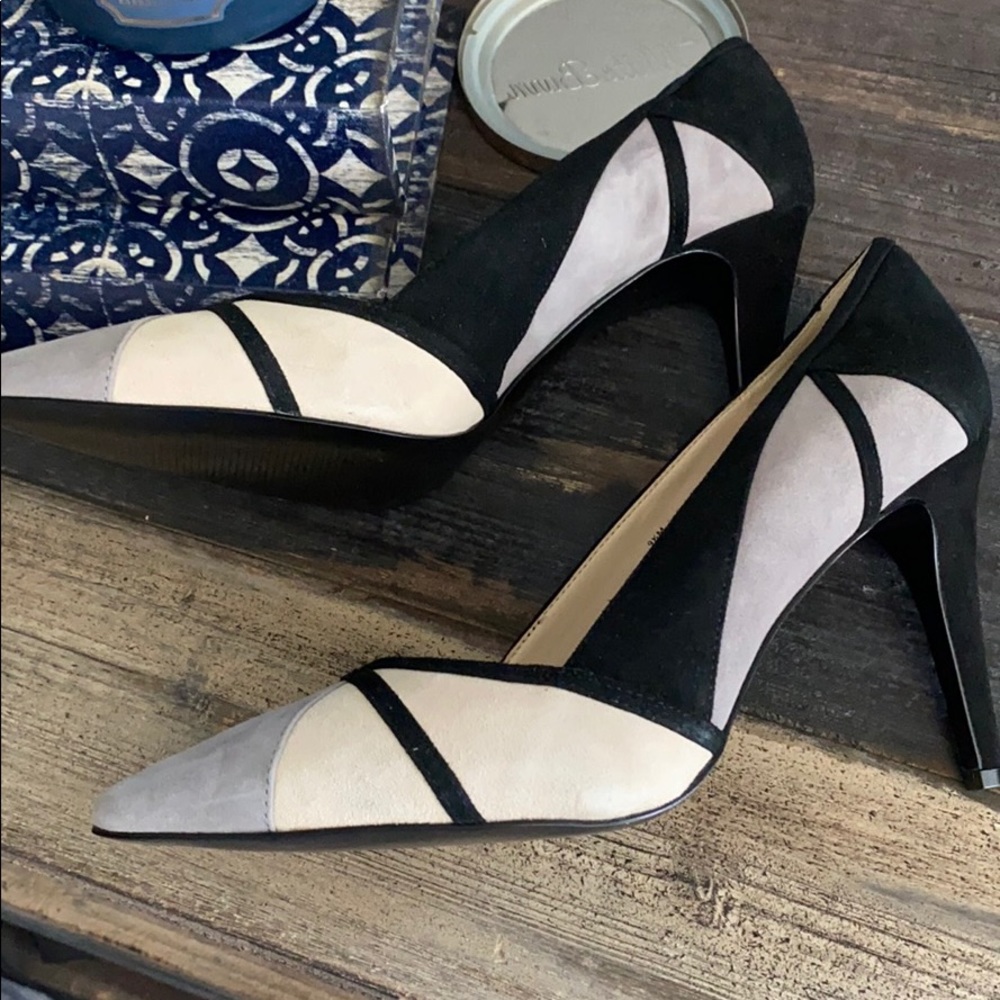 Shoes - Picture 5 of 6